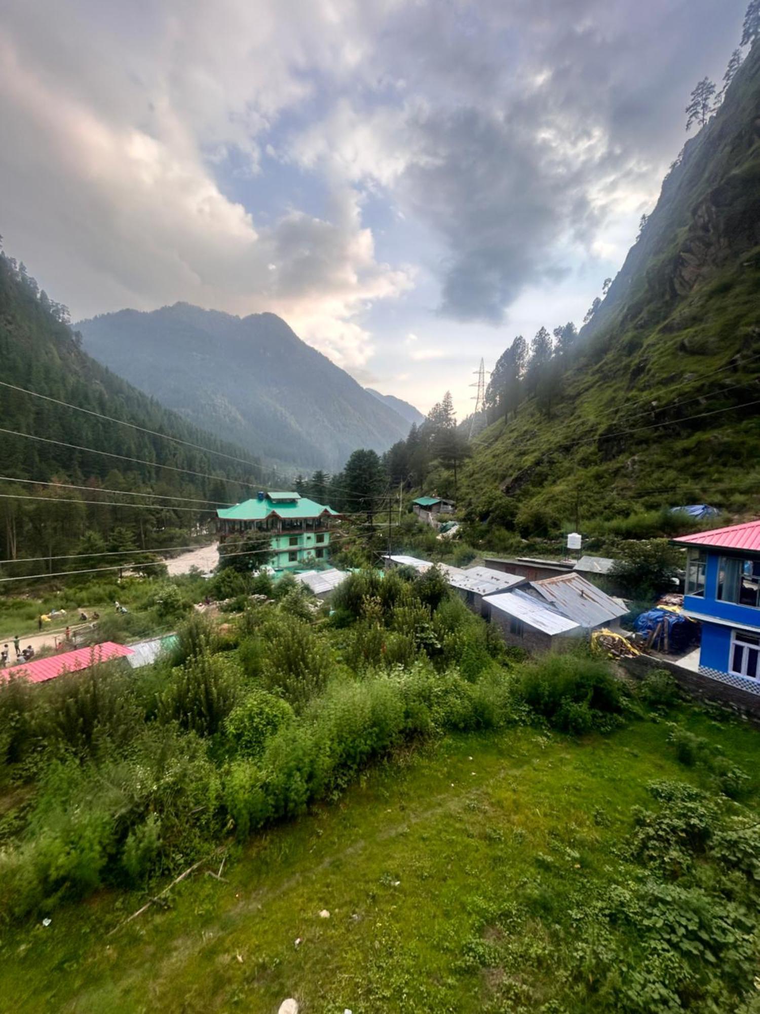 Formosa Hostel & Cafe Kasol Exterior photo